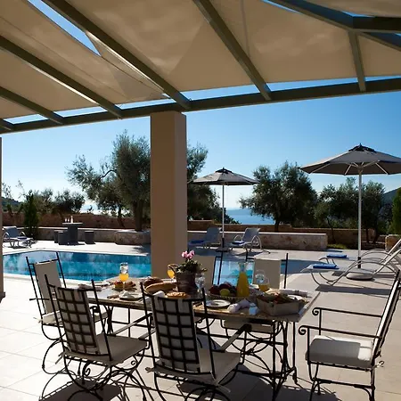 Villas Armeno - Evangelia Villa Szívota