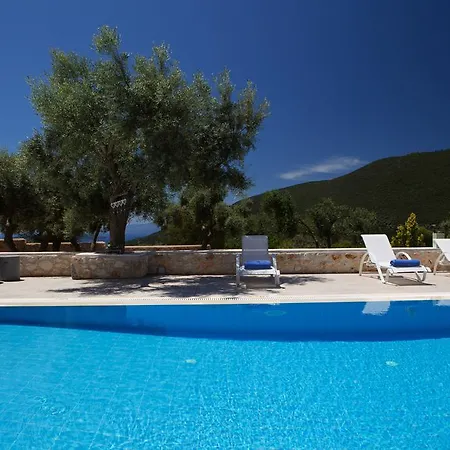 Villas Armeno - Evangelia Villa Szívota