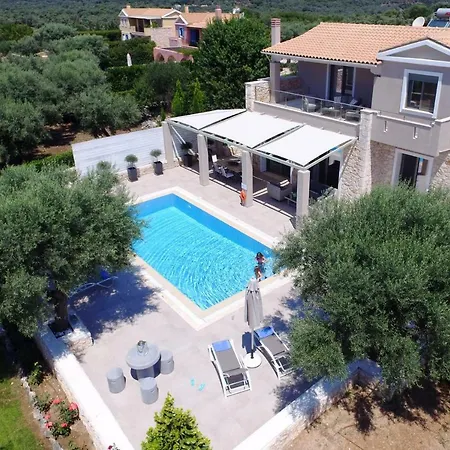 Villas Armeno - Evangelia * Szívota